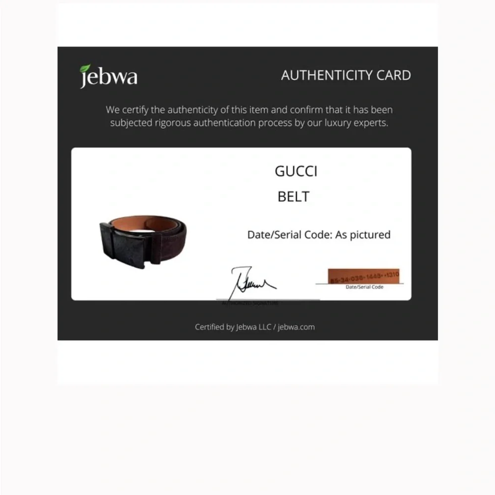 Gucci Suede Belt with Certificate of Authenticity Excellent condition